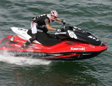 >Καπάκι και σέλα από την JFC Team