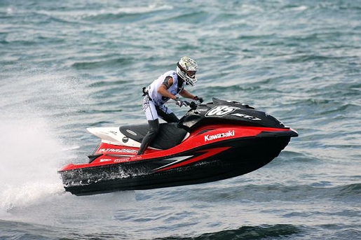 >Hood and seat for Ultra 250
