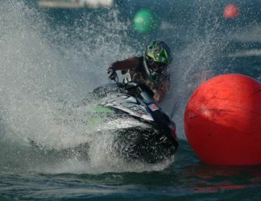 >O Motzouris επανέρχεται δριμύτερος