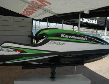 >New colors for SX-R 800