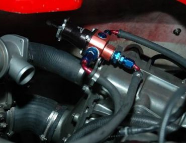 >R&D universal fuel pressure regulator