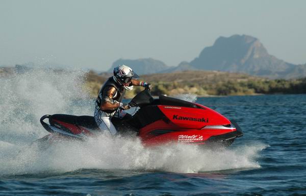 Kawasaki Ultra 250X Sponsons and Ride Plate test