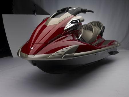 >YAMAHA honored by Composites Industry