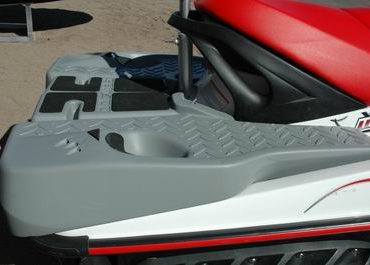 >Τεχνητό έρμα από την Sea Doo