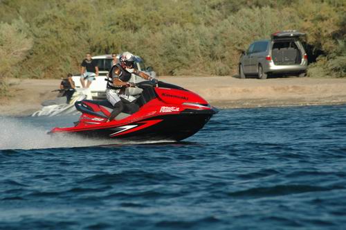 Κιταρισμένο R&D Kawasaki Ultra 250X