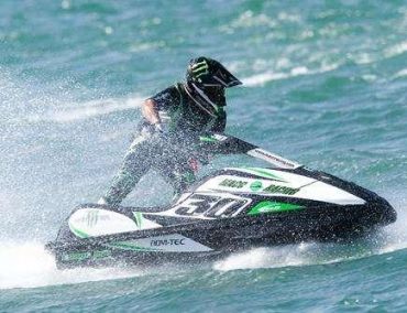 >Σαρώνει ο MacClugage