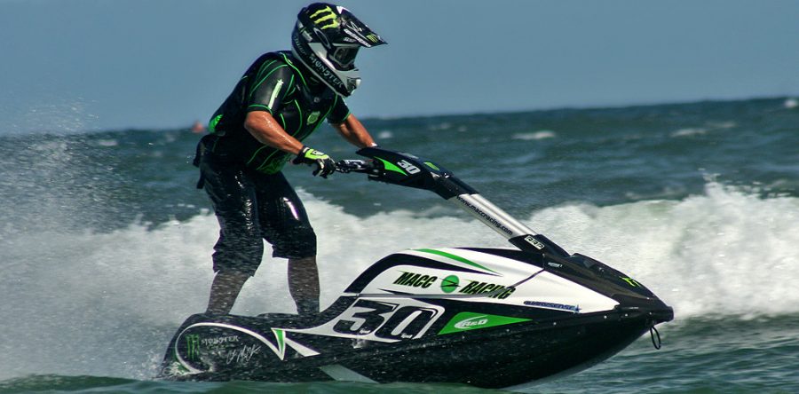 >Οι χορηγοί του Mac Clugage