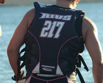 >Quakysense’s special wet suit