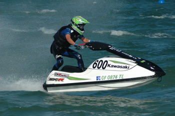 >Επιτέλους τίτλος για την Kanamori