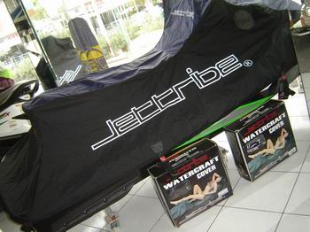 >Κουκούλες για Ultra και 15F