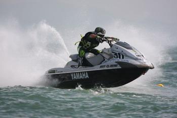 >Kings Cup: Παρασκήνια