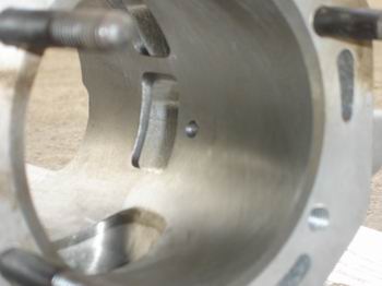 >Μακριά από τους εσκιτζήδες