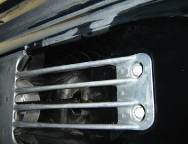 >FZR: A hull with a new intake