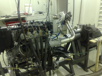 >H MoTeC δοκιμάζει το μοτέρ της Yamaha