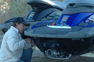 >R&D FZR kit στο κατάστημα Champions