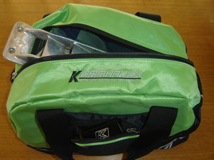 >Μικρή στο μάτι…