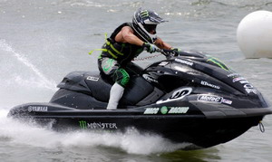 >MacClugage overwhelms competition on APBA Watercross Tour