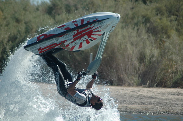 Roy test rides Pro Freestyle crafts