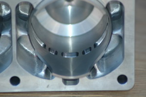 >Με πολλές θυρίδες