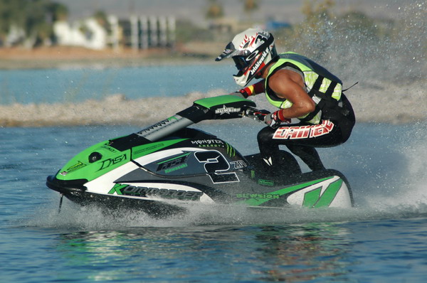 Tyron Motzouris’s Pro Ski – World Exclusive