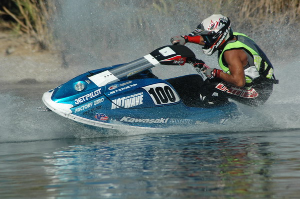 Yukiko Kumes #100:Kawasaki SX-R Limited Παγκόσμια αποκλειστικότητα