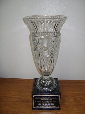 >Hot Products accepts sponsor appreciation award