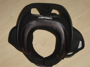 >Neck brace της EVS