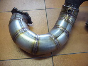 >Χειροποίητος σωλήνας εξάτμισης