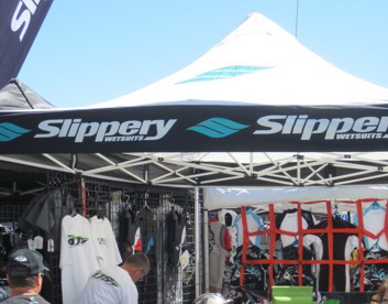 >Προσφορές από την Slippery