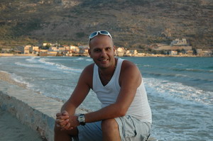 >Εμμανουήλ Πανούσης: H ψυχή του Akropolis Jet Raid