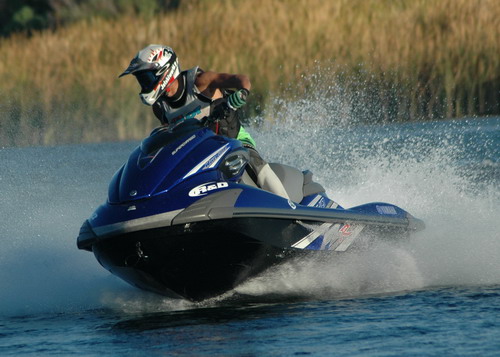 R&D’s Yamaha FZR Limited – Παγκόσμια Αποκλειστικότητα