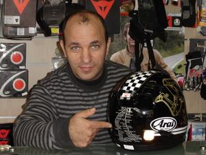 >Το συλλεκτικό Arai TT-Series στο Χάλαρη