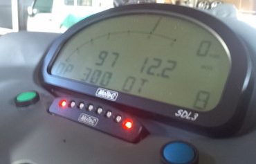 >Νέο ταμπλό από την MoTeC