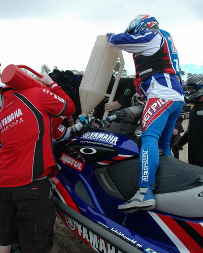 >Best Pit Crew award given to Follmer Racing