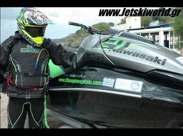 >Akropolis Jet Raid: Με σπασμένη σπονδυλική ο Μαλούχος