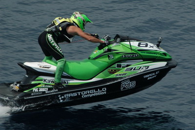>To Akropolis Jet Raid στα site της Kawasaki