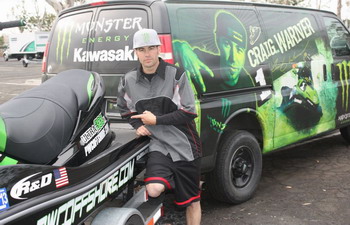 >Warner και PWCOFFSHORE.com