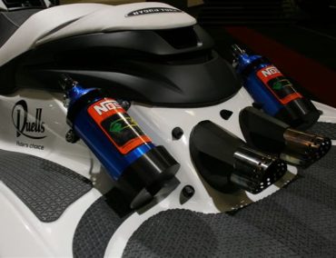 >Yamaha FZR με NOS