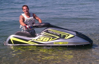 >Mac on a new three-cylinder SX-R