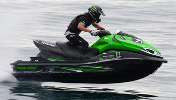 >The Annual Long Beach to Catalina and back Offshore National Championship