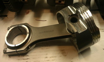 >Wossner Piston with Carillo con rod