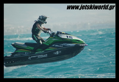 >Akropolis Jet Raid 2012: Πήρε τα ηνία ο Sylvain