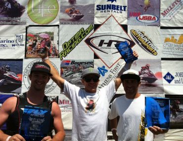 >UWP-IJSBA National Tour-Racine Round, Moto 2-3