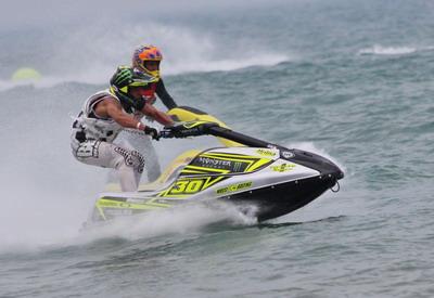 >UWP-IJSBA National Tour 2102- Racine Round, Moto1