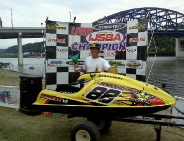 >Rob Flores the champion