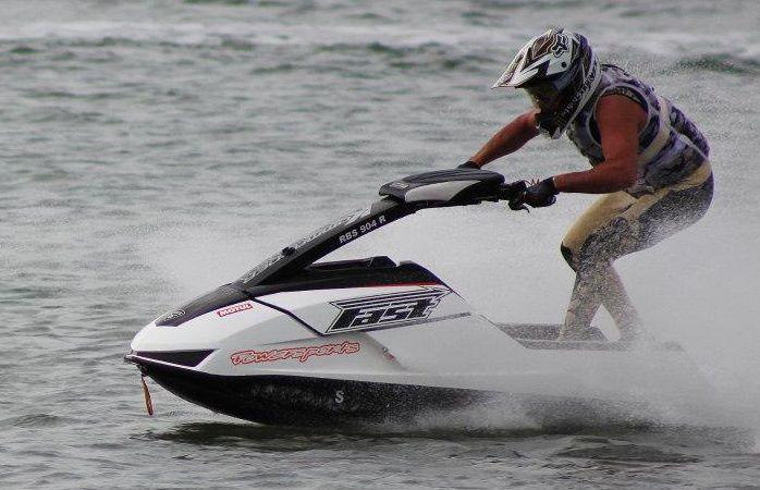 >Οι αναβάτες της Kommander στο Παγκόσμιο