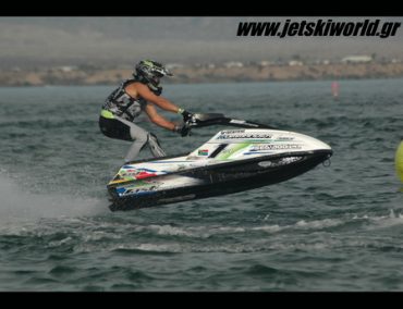 >Dustin Motzouris wins GP Ski