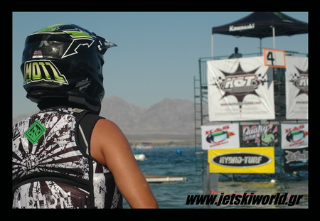>Dustin Motzouris, the fastest Pro Ski rider