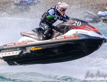 >Διπλά sponsons σε Runabout;