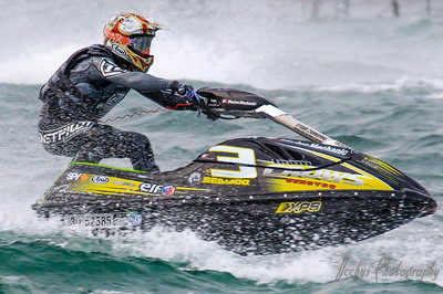 >SX-R με αυτοκόλλητα Sea-Doo
